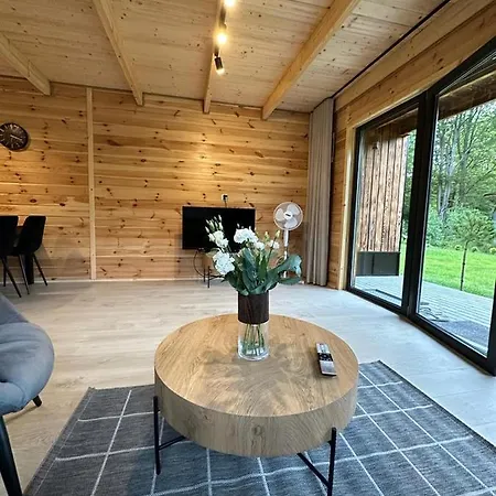 Przystanek Kistowko Komfortowe Z Jacuzzi, Staw Wedkarski, Kominek, Las, Przestrzen Holiday home Kistowo