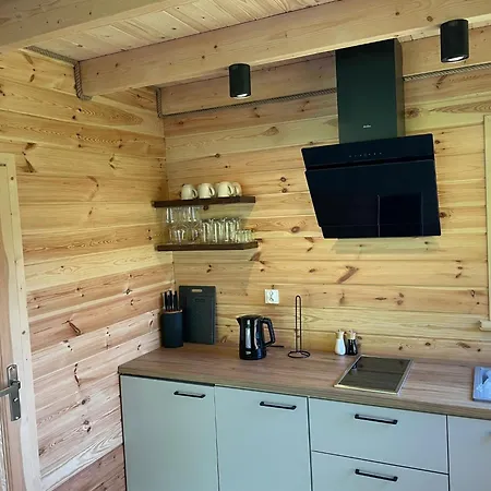 Semesterbostad Przystanek Kistowko Komfortowe Z Jacuzzi, Staw Wedkarski, Kominek, Las, Przestrzen