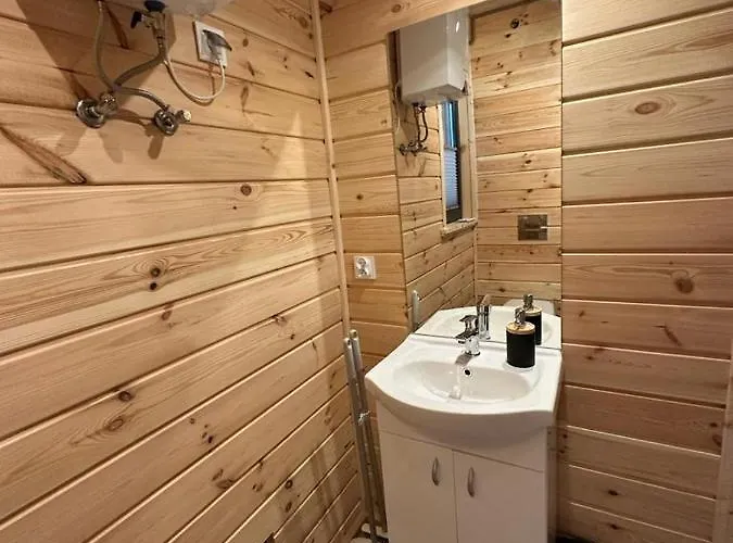 Przystanek Kistowko Komfortowe Z Jacuzzi, Staw Wedkarski, Kominek, Las, Przestrzen Kistowo